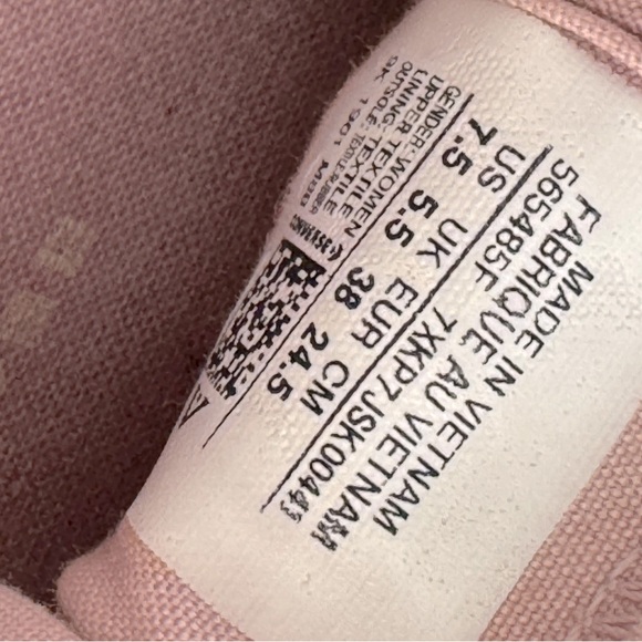 Retro Lavender Chuck Taylors - Picture 7 of 7